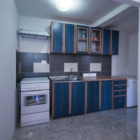 Apartment La Traviata With Parking Rovinj Exterior photo